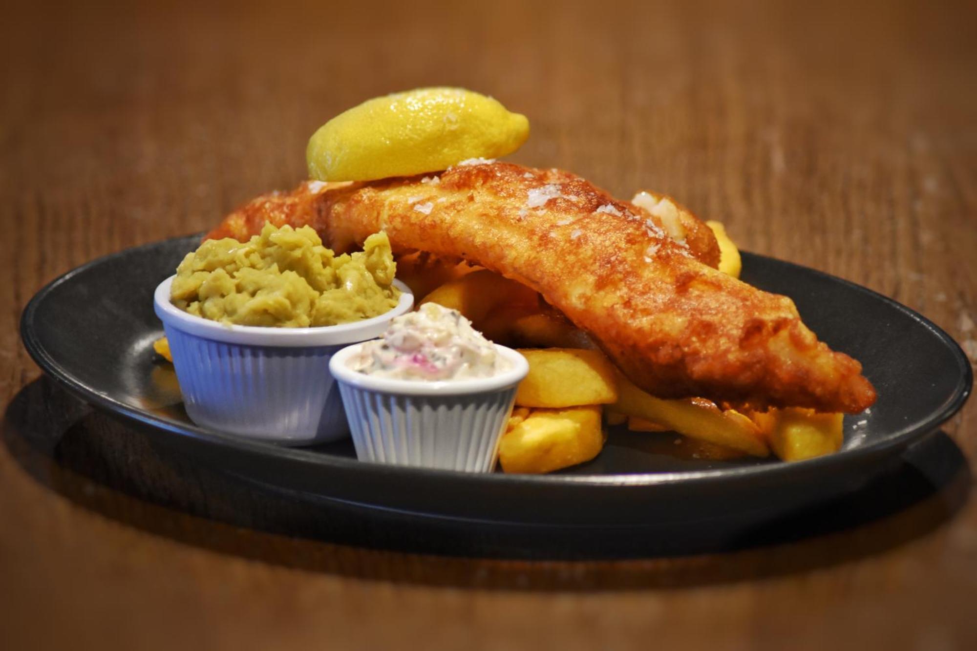 Red Lion Inn Хоксхед Екстериор снимка